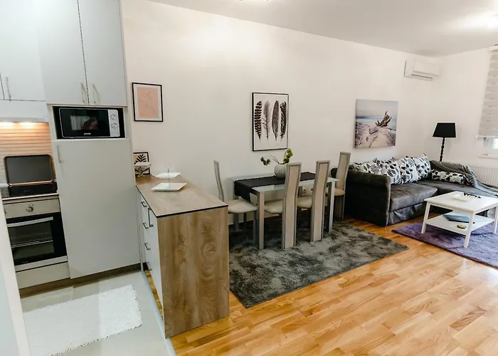 Rajski Kutak * ארנדלובאץ'