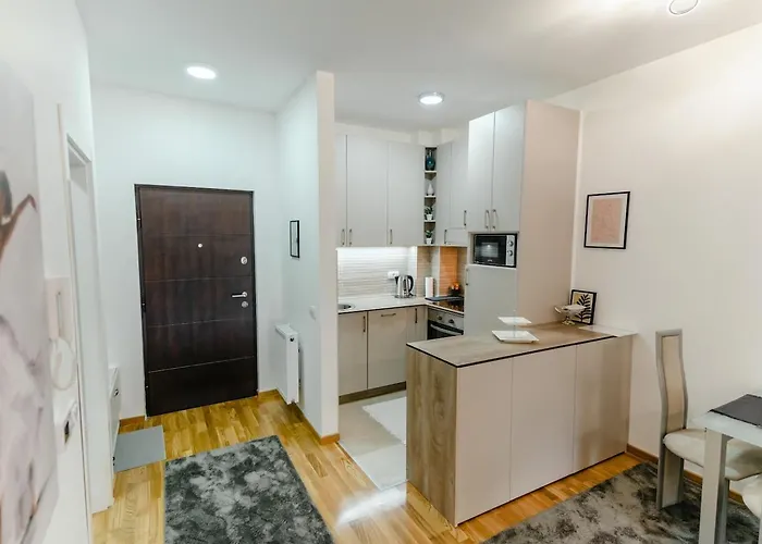 Rajski Kutak דירה ארנדלובאץ'